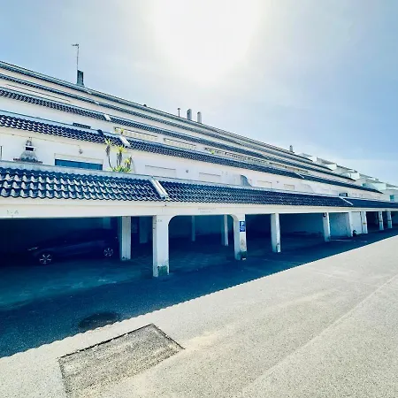 Апартаменты Santa Rita Sunset & *